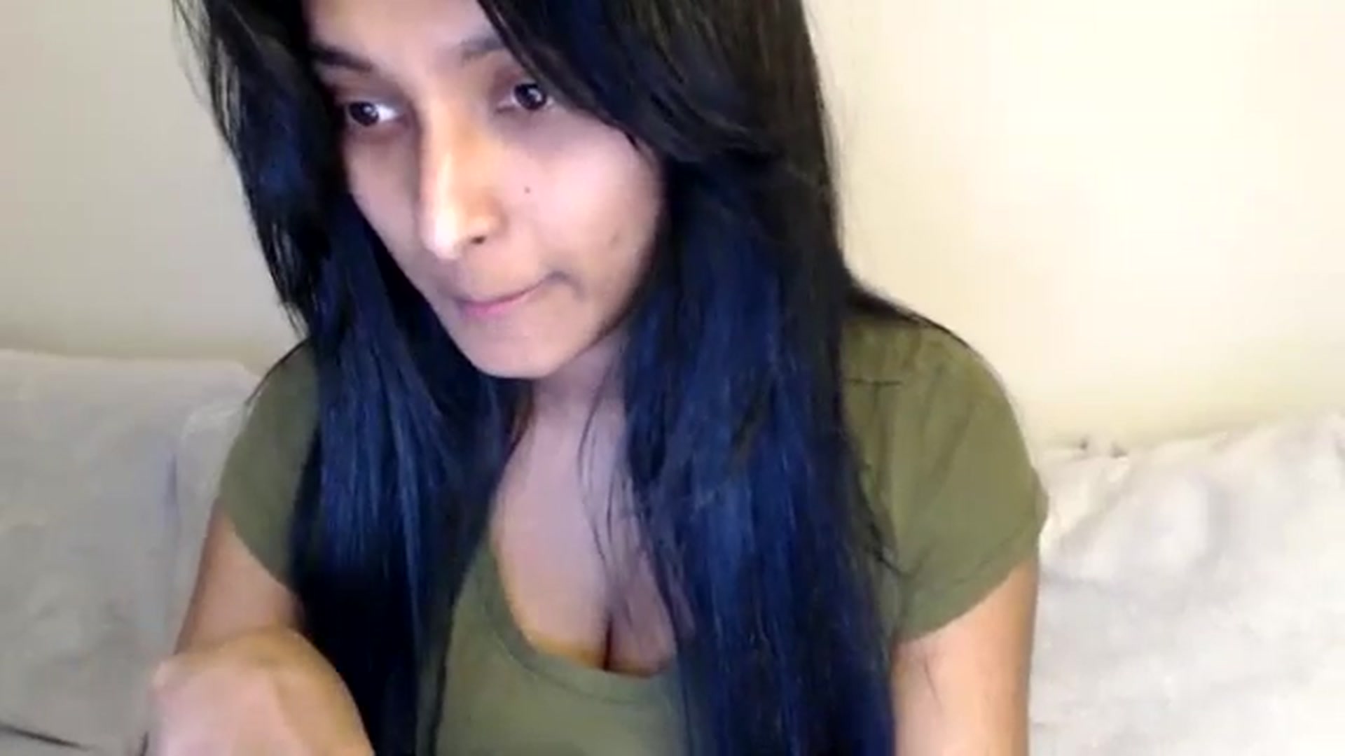 Gallery image thumbnail from kitten___'s myfreecams stream on, 07/07/2025, 22:42 image 18 of 20