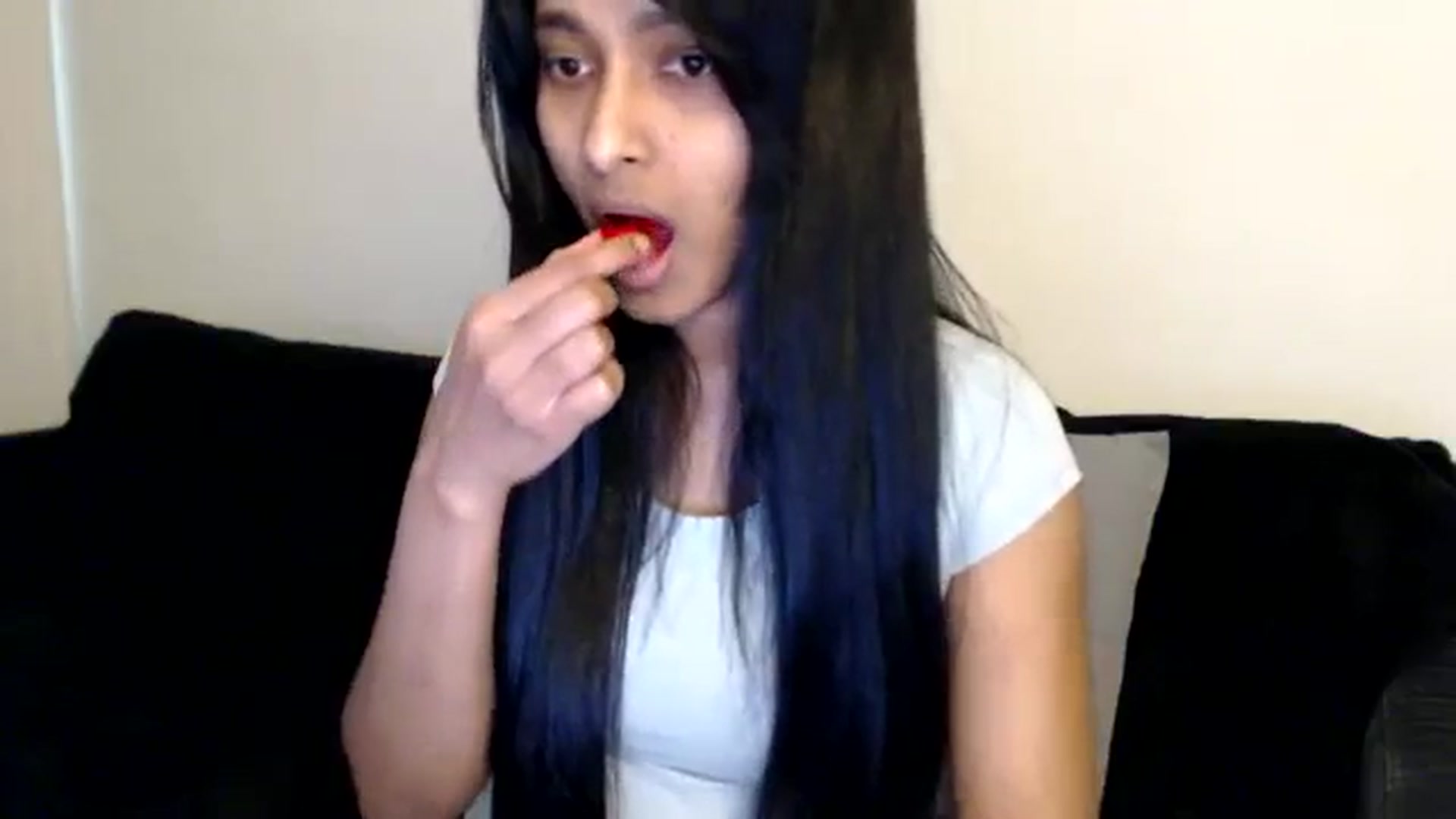 Gallery image thumbnail from kitten___'s myfreecams stream on, 07/09/2025, 20:31 image 3 of 20