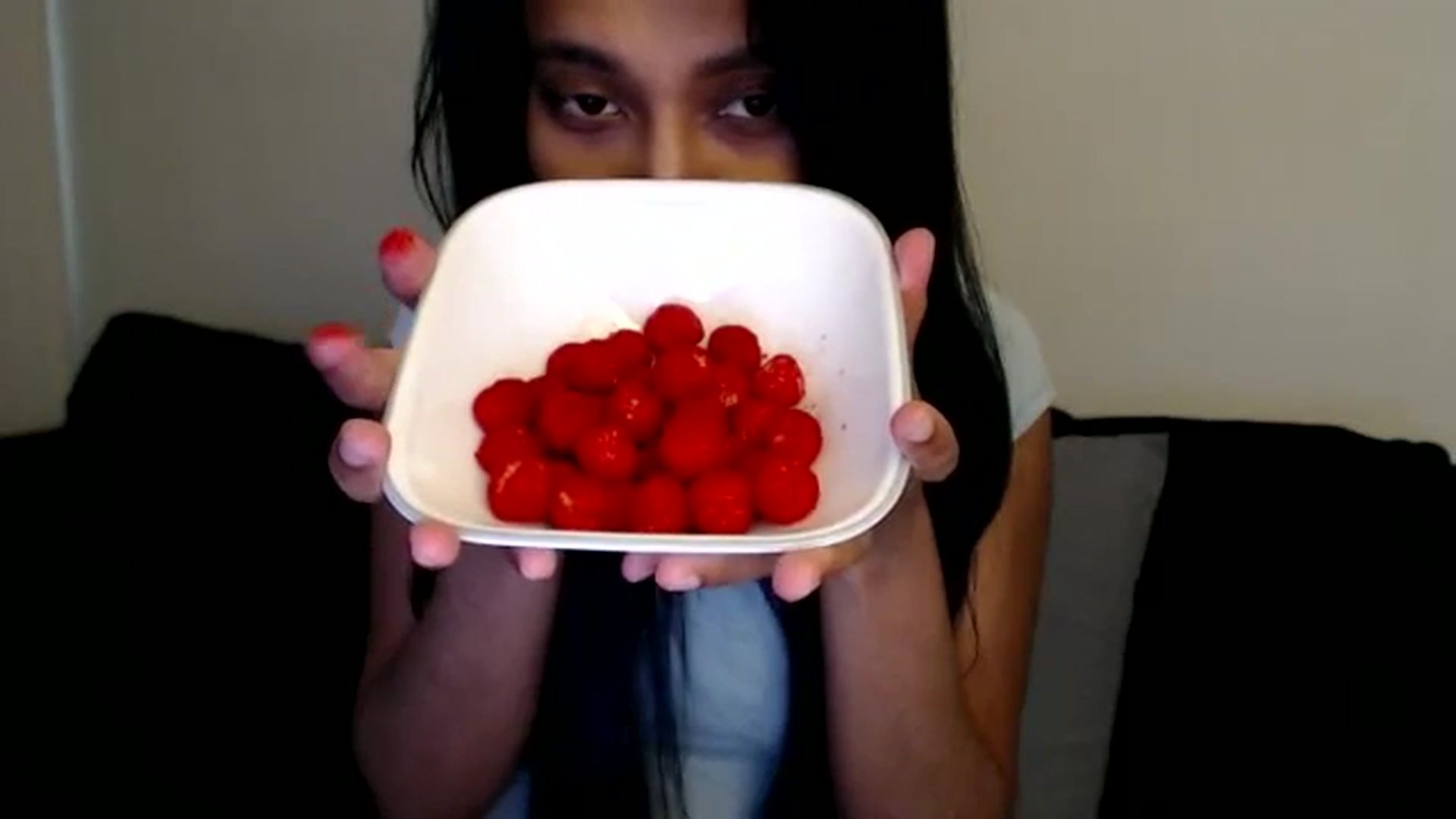 Gallery image thumbnail from kitten___'s myfreecams stream on, 07/09/2025, 20:31 image 4 of 20