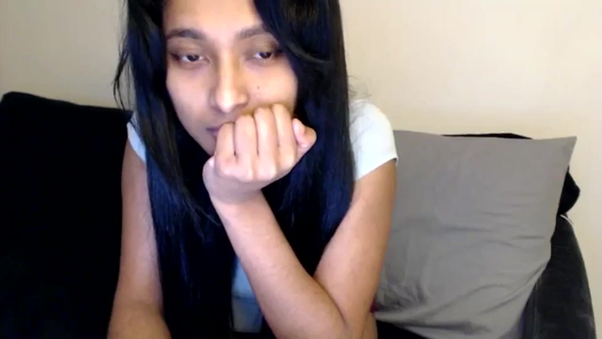 Gallery image thumbnail from kitten___'s myfreecams stream on, 07/09/2025, 20:58 image 4 of 20