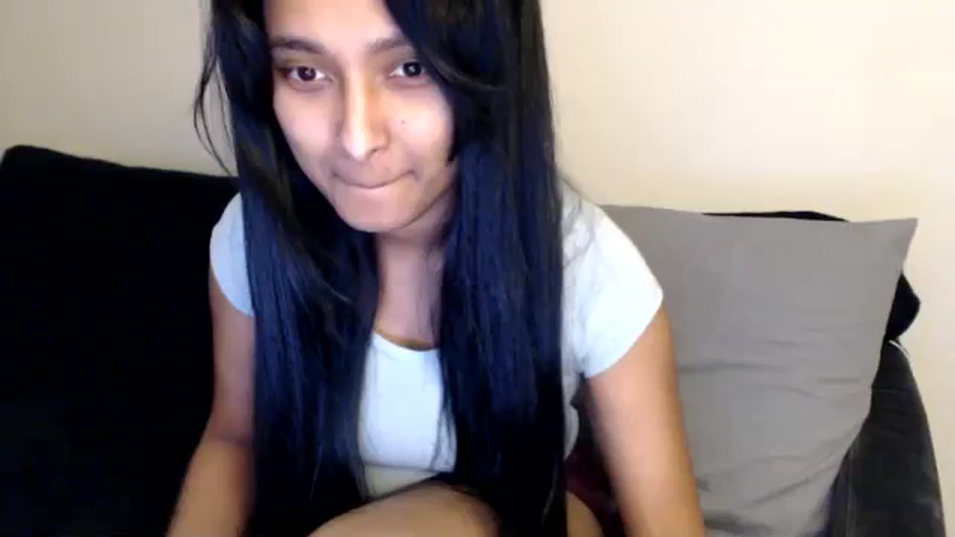 Gallery image thumbnail from kitten___'s myfreecams stream on, 07/09/2025, 20:58 image 10 of 20