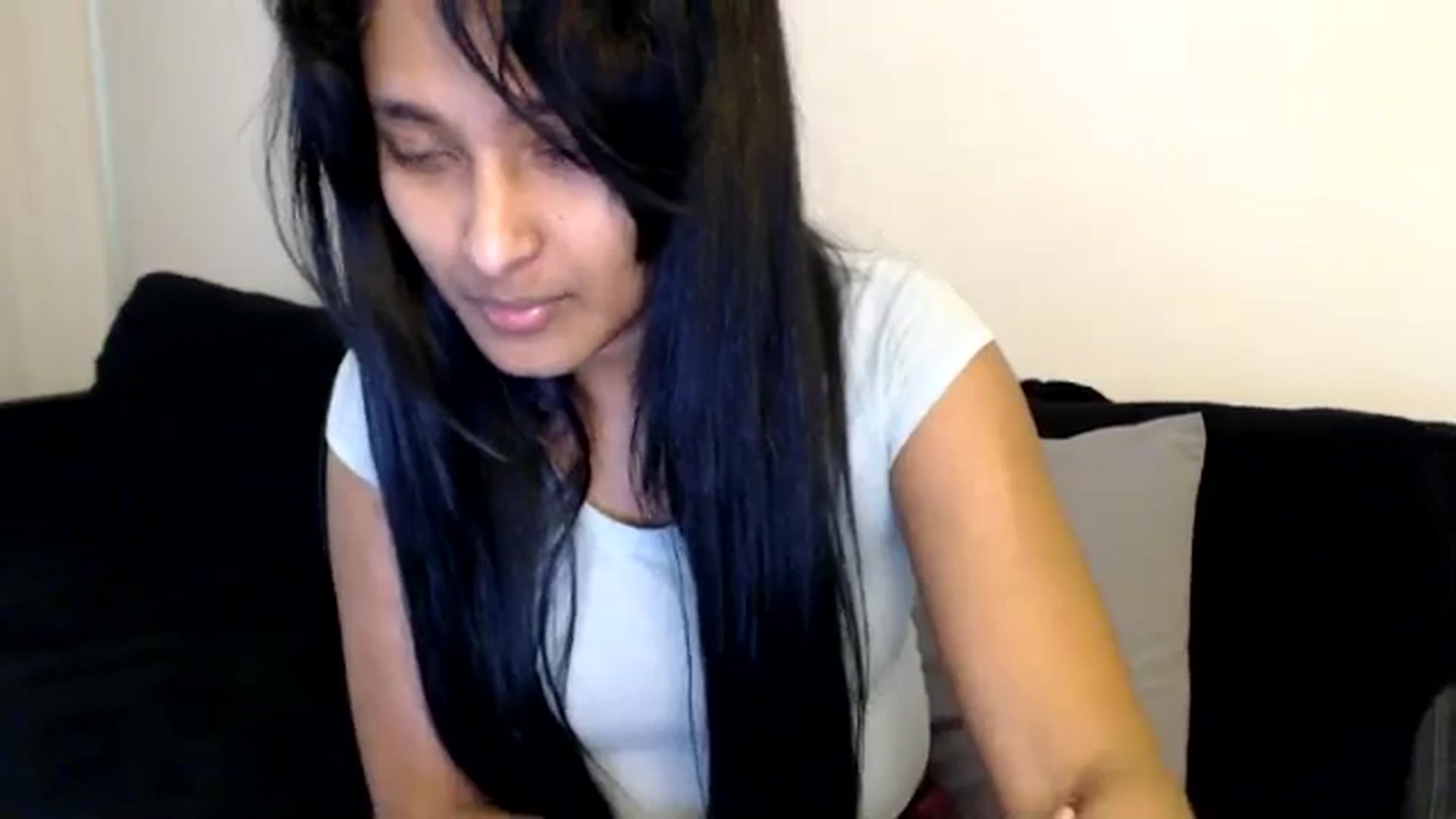 Gallery image thumbnail from kitten___'s myfreecams stream on, 07/09/2025, 22:14 image 16 of 20