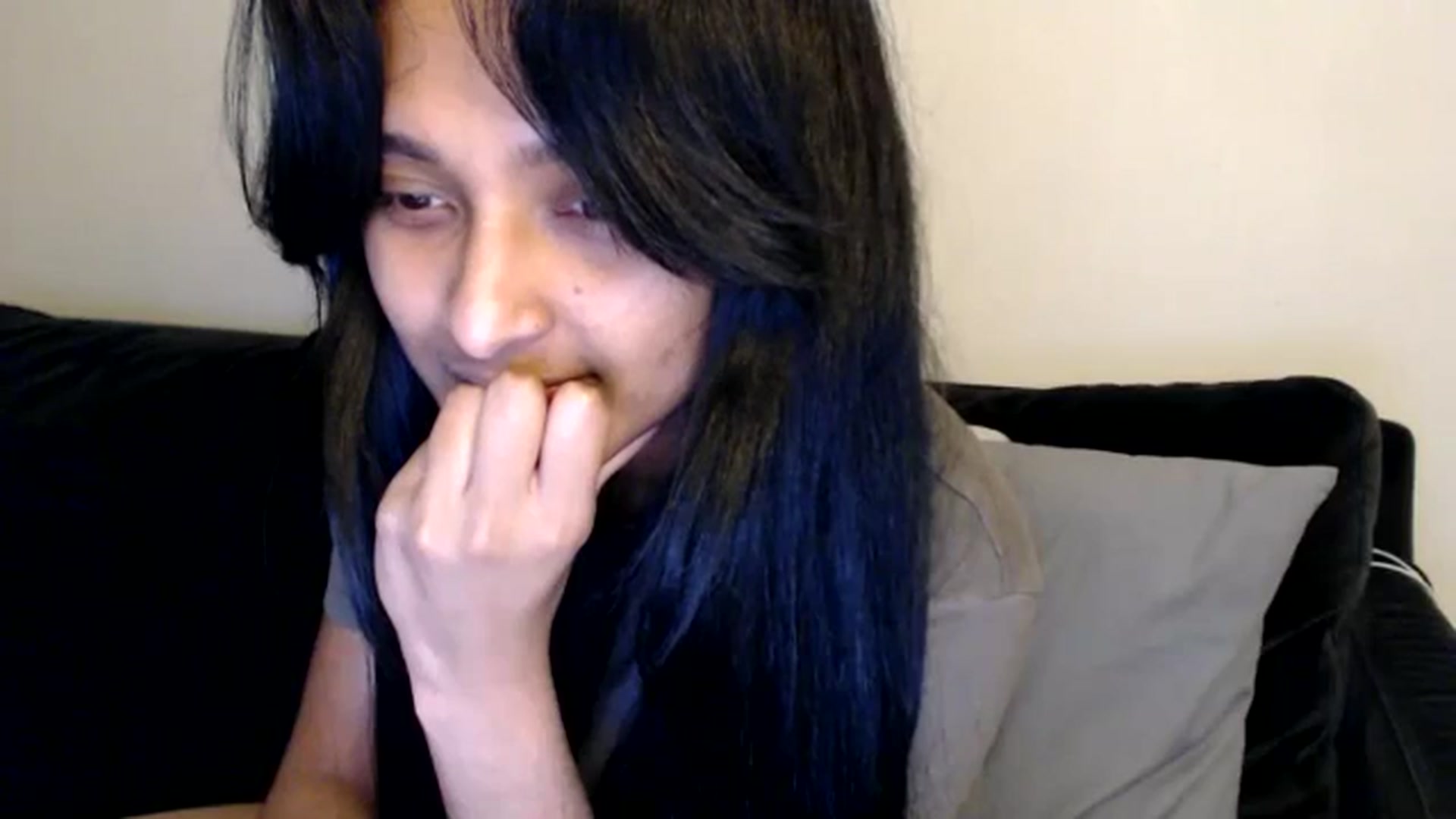 Gallery image thumbnail from kitten___'s myfreecams stream on, 07/21/2025, 08:41 image 17 of 20