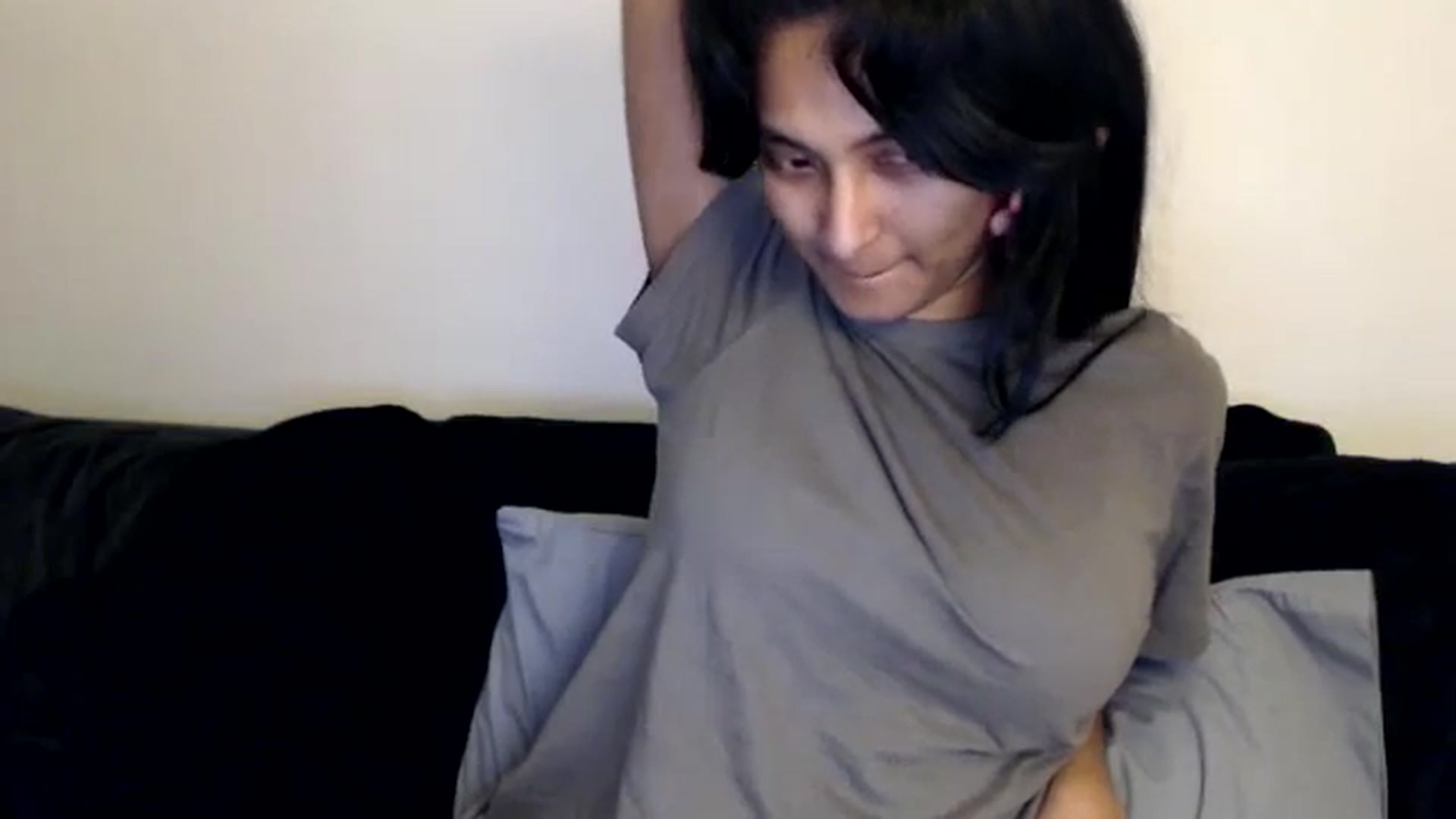 Gallery image thumbnail from kitten___'s myfreecams stream on, 07/22/2025, 08:59 image 7 of 20