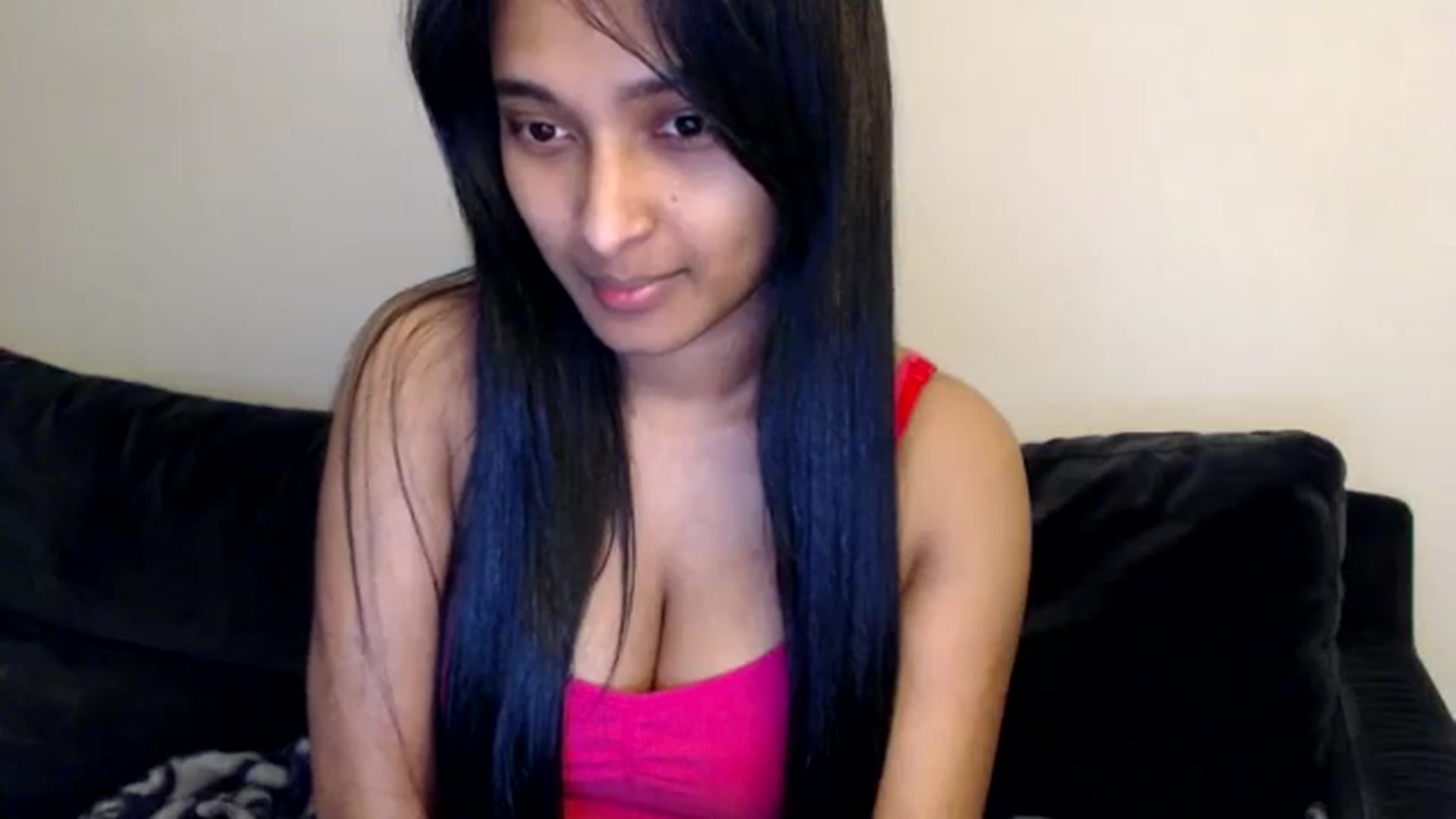Gallery image thumbnail from kitten___'s myfreecams stream on, 08/05/2025, 16:14 image 4 of 20