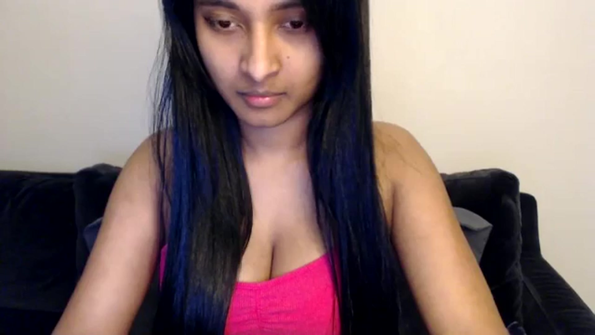Gallery image thumbnail from kitten___'s myfreecams stream on, 08/05/2025, 16:14 image 8 of 20
