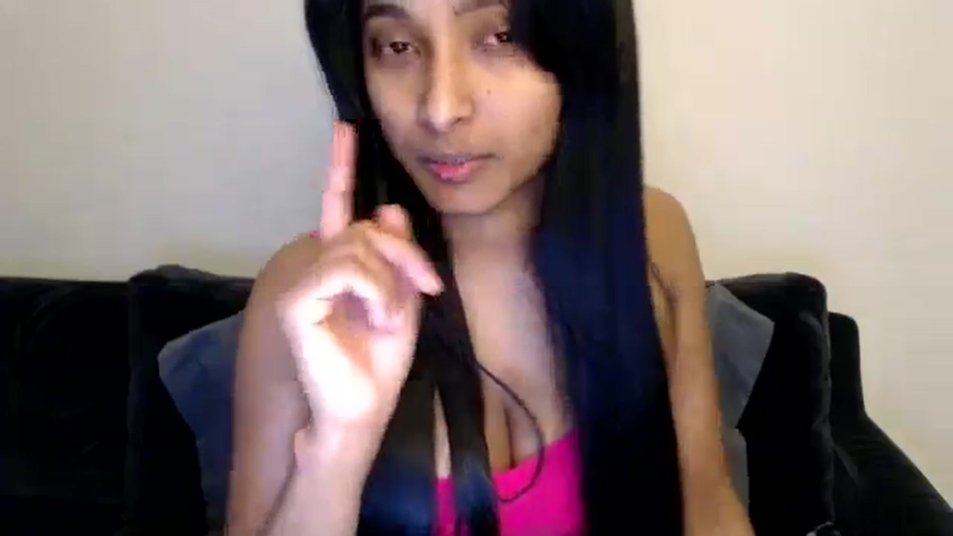 Gallery image thumbnail from kitten___'s myfreecams stream on, 08/05/2025, 16:14 image 16 of 20