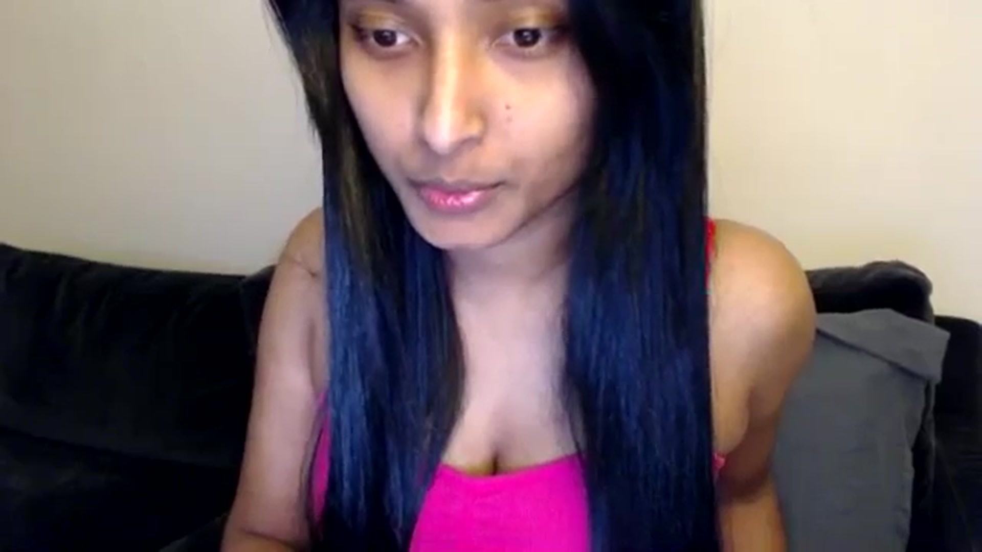 Gallery image thumbnail from kitten___'s myfreecams stream on, 08/06/2025, 10:18 image 18 of 20