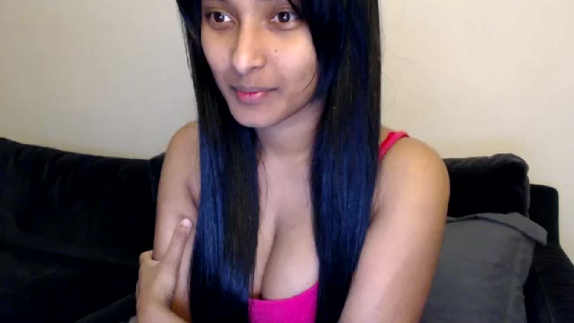 Gallery image thumbnail from kitten___'s myfreecams stream on, 08/06/2025, 10:18 image 9 of 20