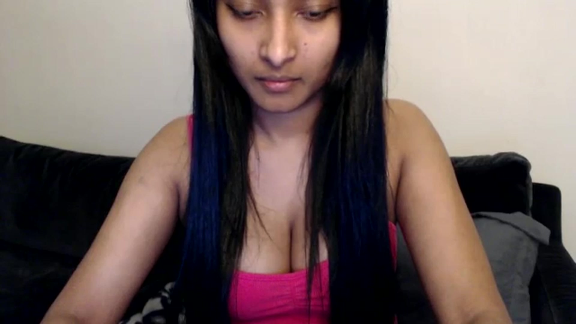 Gallery image thumbnail from kitten___'s myfreecams stream on, 08/06/2025, 10:18 image 5 of 20