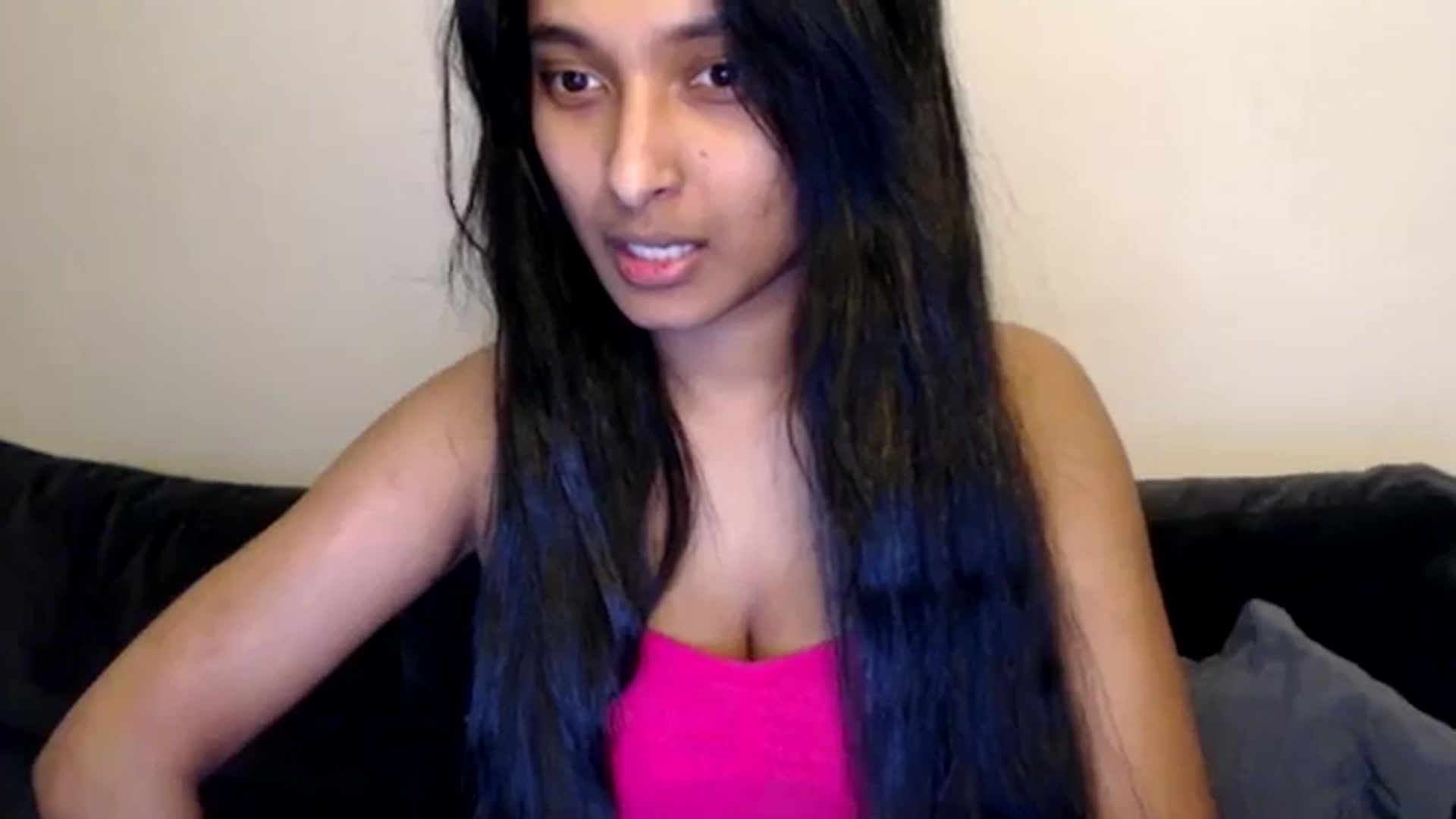 Gallery image thumbnail from kitten___'s myfreecams stream on, 08/06/2025, 11:58 image 11 of 20