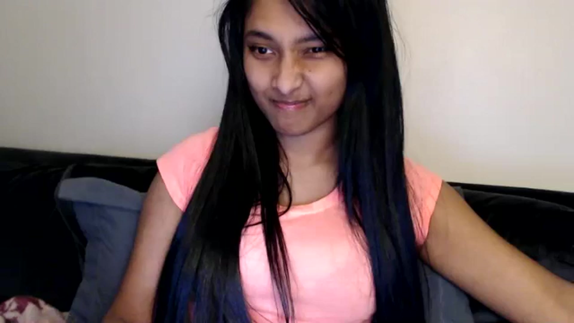 Gallery image thumbnail from kitten___'s myfreecams stream on, 08/18/2025, 20:28 image 14 of 20