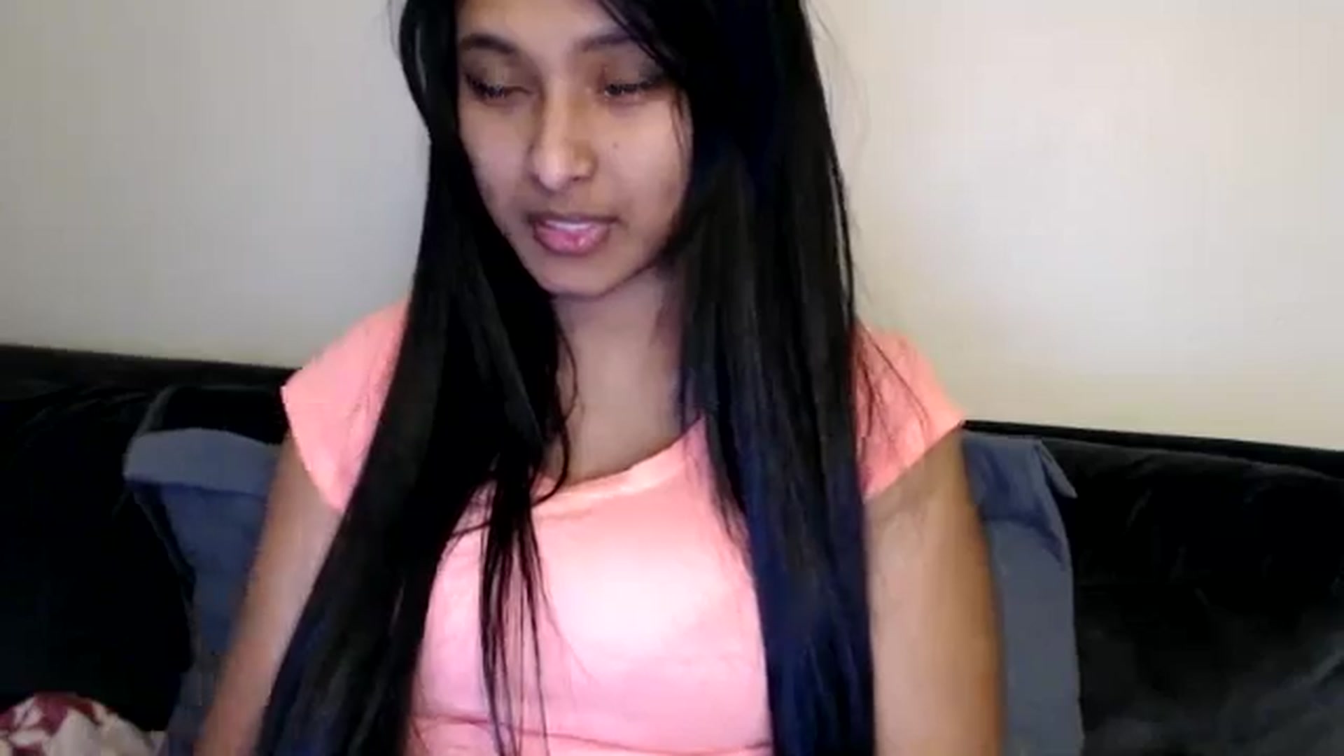 Gallery image thumbnail from kitten___'s myfreecams stream on, 08/18/2025, 20:28 image 12 of 20