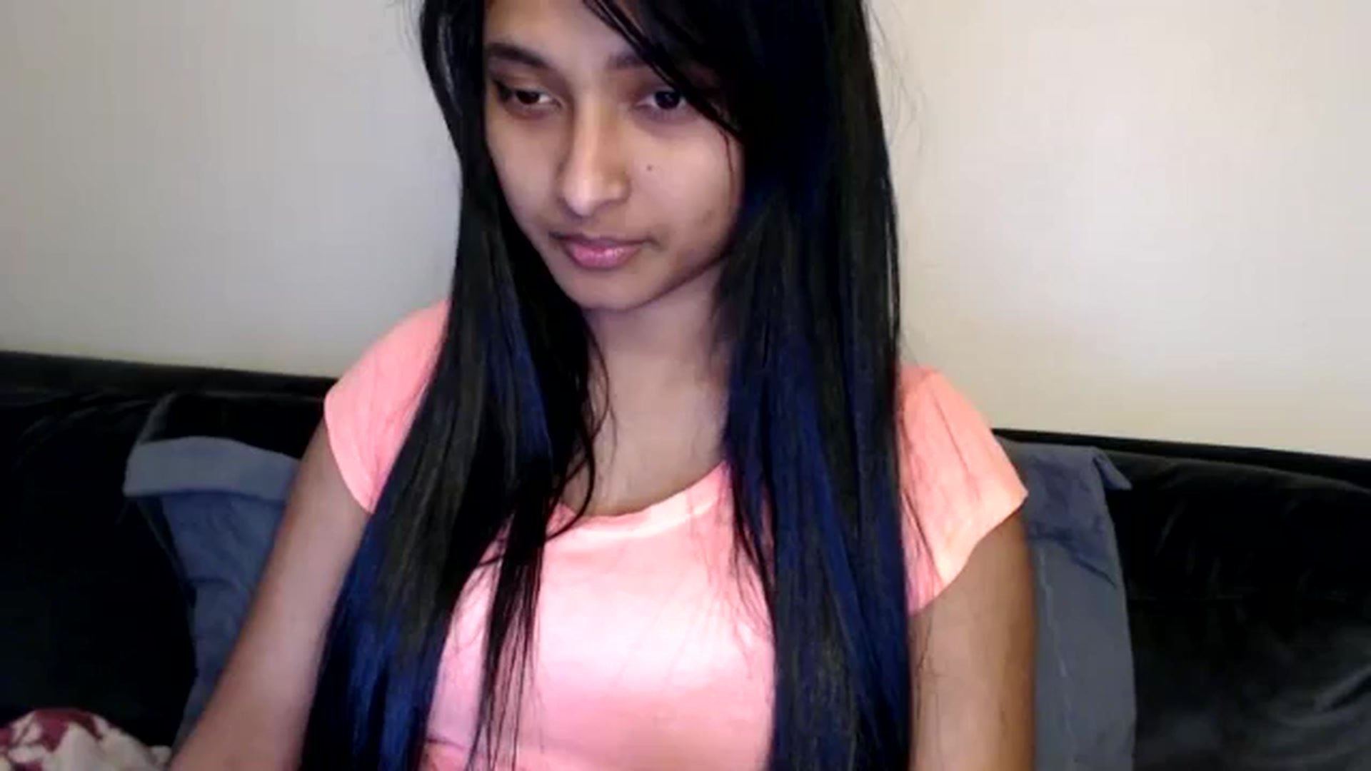 Gallery image thumbnail from kitten___'s myfreecams stream on, 08/18/2025, 20:28 image 17 of 20