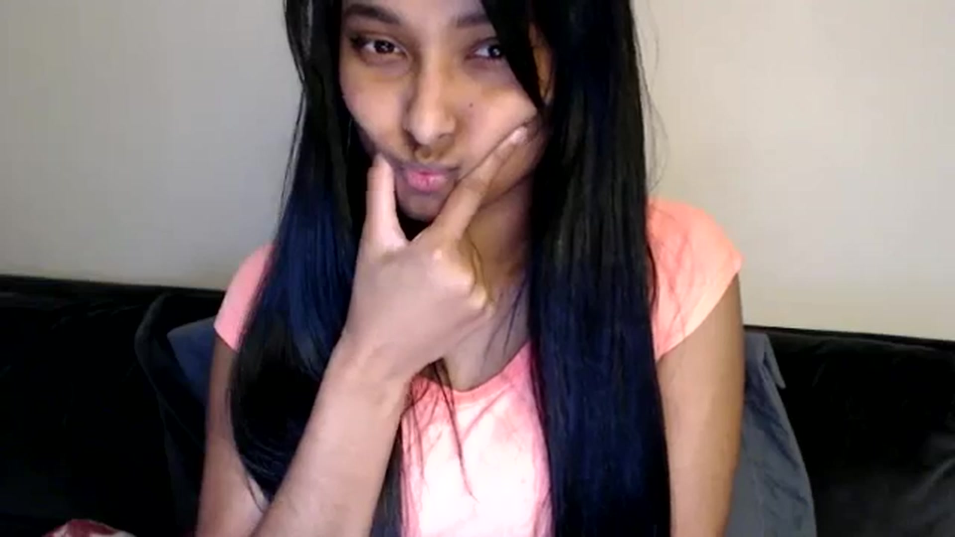 Gallery image thumbnail from kitten___'s myfreecams stream on, 08/18/2025, 20:52 image 15 of 20