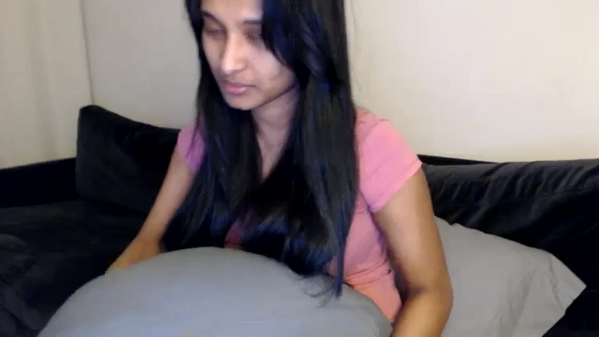 Gallery image thumbnail from kitten___'s myfreecams stream on, 09/22/2025, 15:00 image 19 of 20