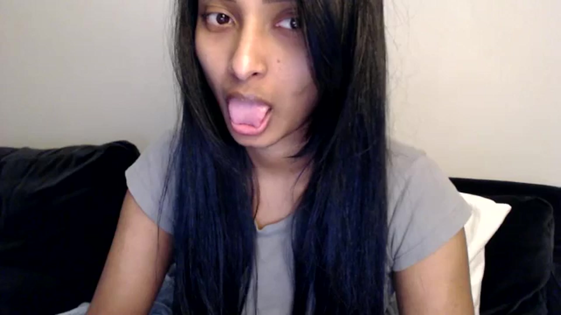 Gallery image thumbnail from kitten___'s myfreecams stream on, 12/23/2025, 14:09 image 3 of 20