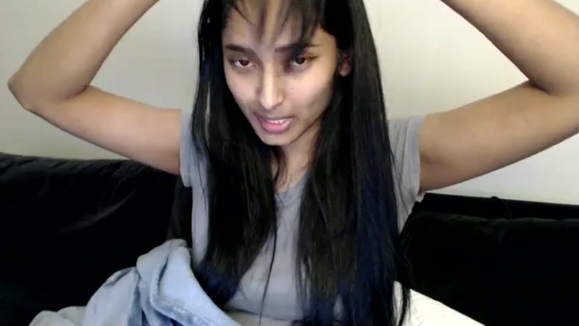 Gallery image thumbnail from kitten___'s myfreecams stream on, 12/23/2025, 17:33 image 15 of 20