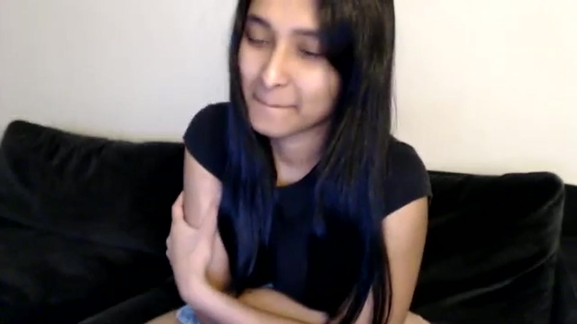 Gallery image thumbnail from kitten___'s myfreecams stream on, 01/11/2026, 12:41 image 6 of 20