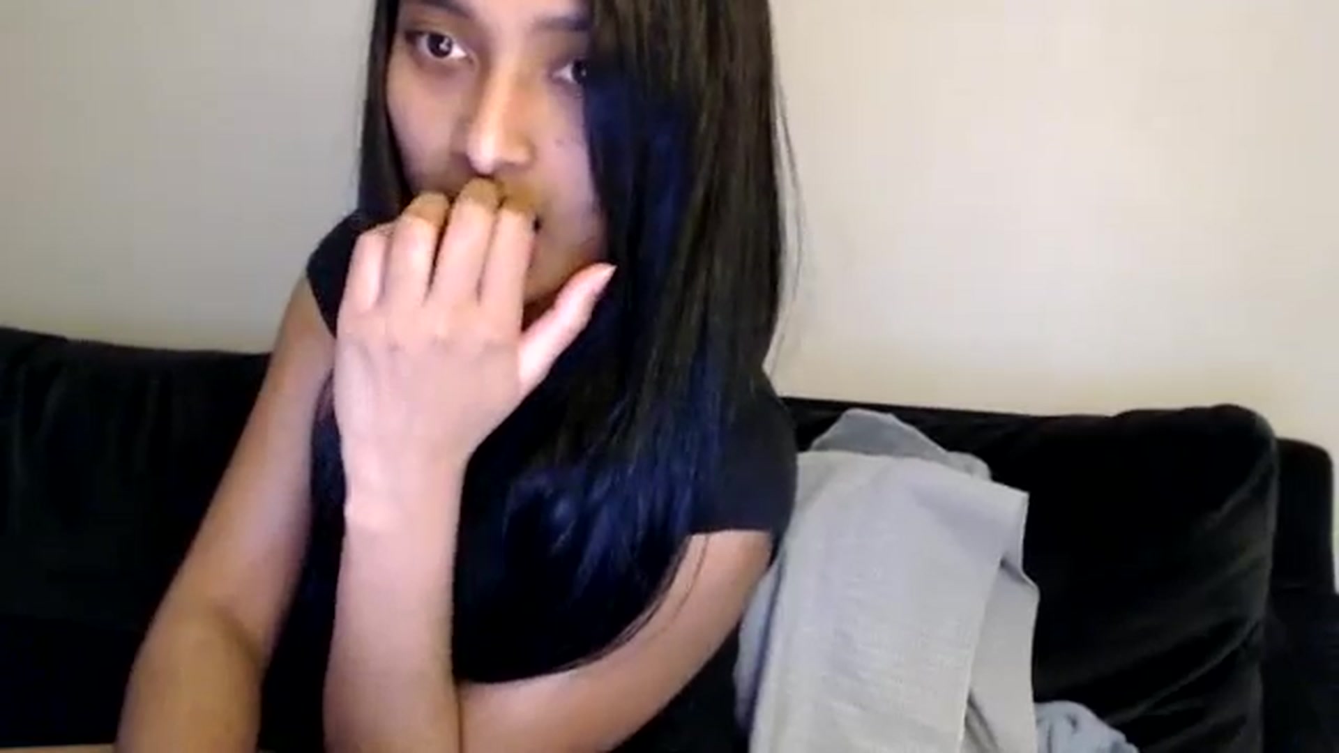 Gallery image thumbnail from kitten___'s myfreecams stream on, 01/12/2026, 19:44 image 17 of 20