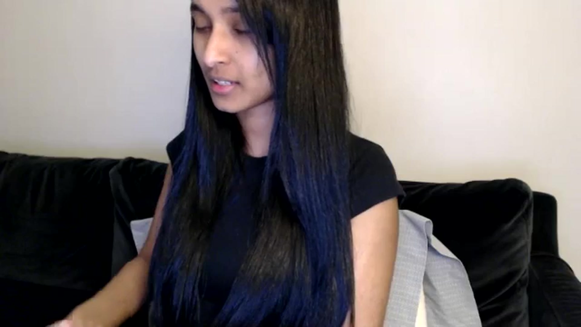 Gallery image thumbnail from kitten___'s myfreecams stream on, 01/12/2026, 19:44 image 8 of 20