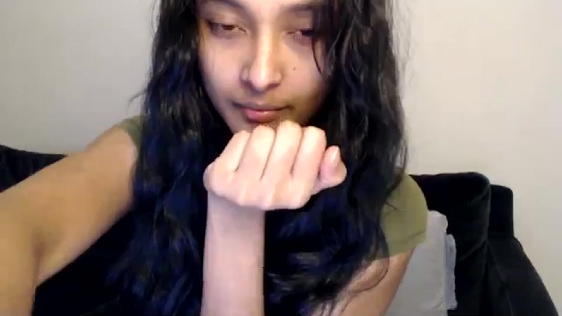 Gallery image thumbnail from kitten___'s myfreecams stream on, 01/16/2026, 17:31 image 4 of 20