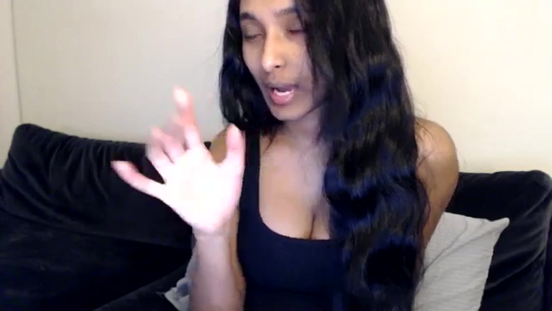 Gallery image thumbnail from kitten___'s myfreecams stream on, 01/18/2026, 10:23 image 16 of 20