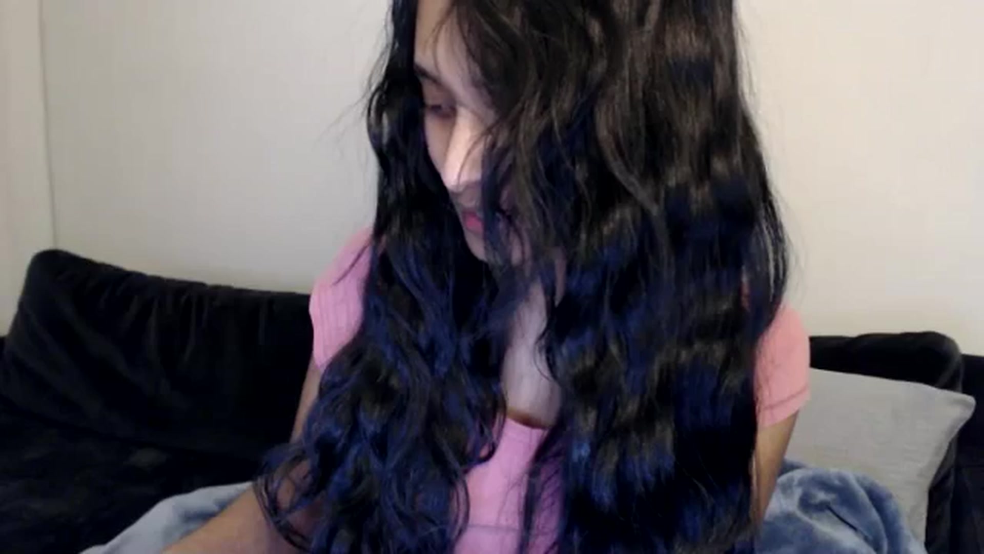Gallery image thumbnail from kitten___'s myfreecams stream on, 01/18/2026, 15:41 image 15 of 20