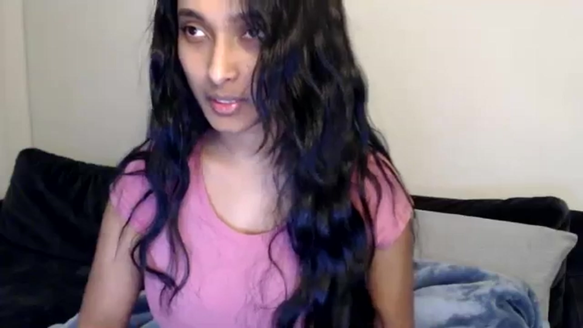 Gallery image thumbnail from kitten___'s myfreecams stream on, 01/18/2026, 15:41 image 9 of 20
