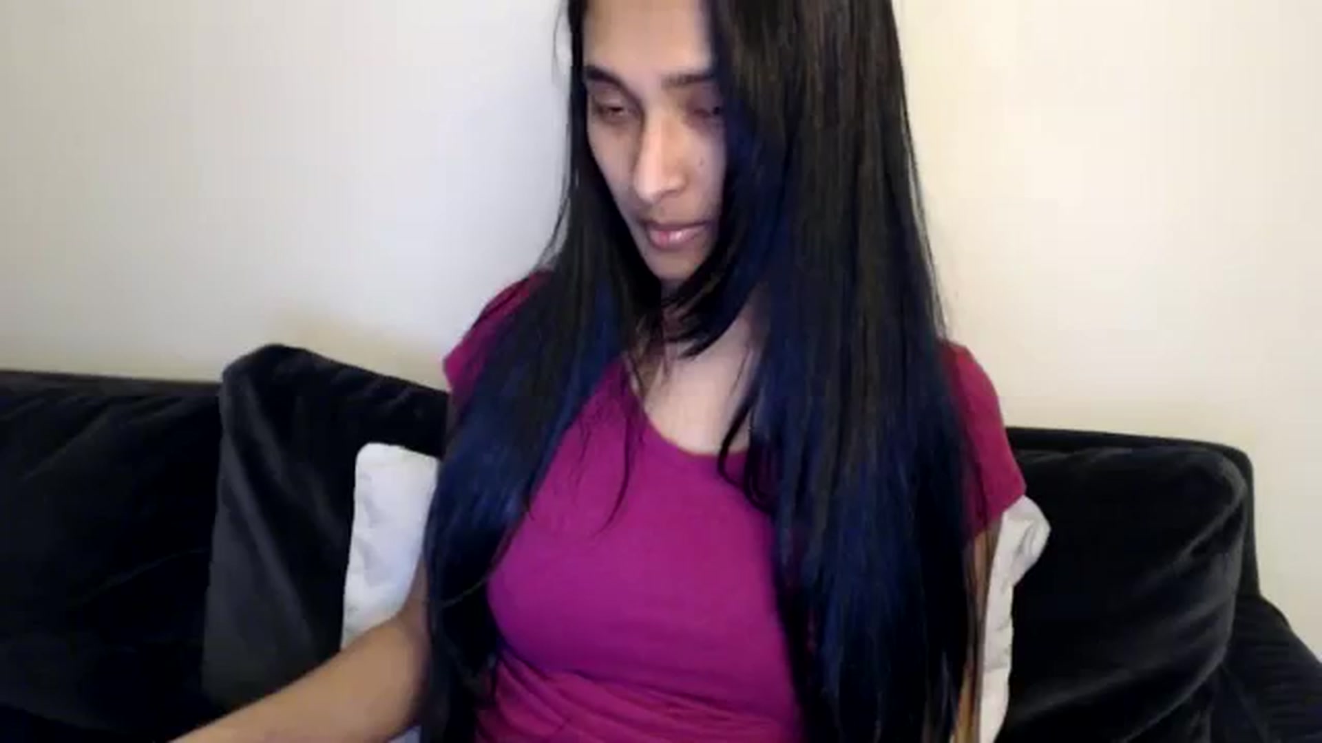 Gallery image thumbnail from kitten___'s myfreecams stream on, 01/25/2026, 16:41 image 14 of 20