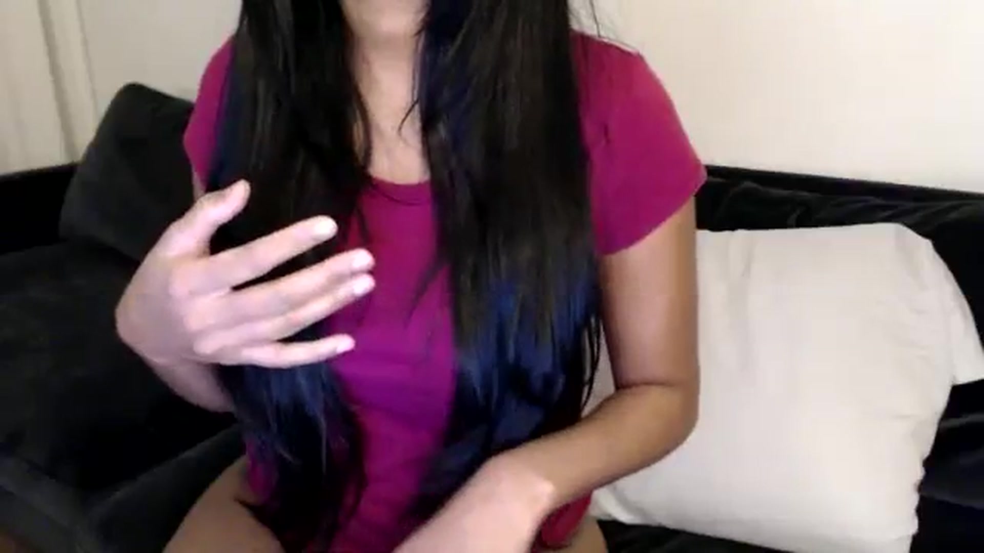 Gallery image thumbnail from kitten___'s myfreecams stream on, 01/25/2026, 18:11 image 18 of 20