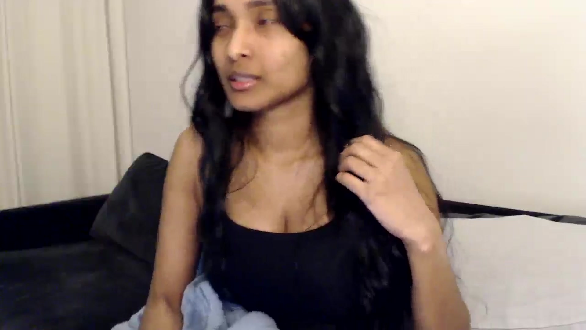 Gallery image thumbnail from kitten___'s myfreecams stream on, 02/02/2026, 06:43 image 12 of 20