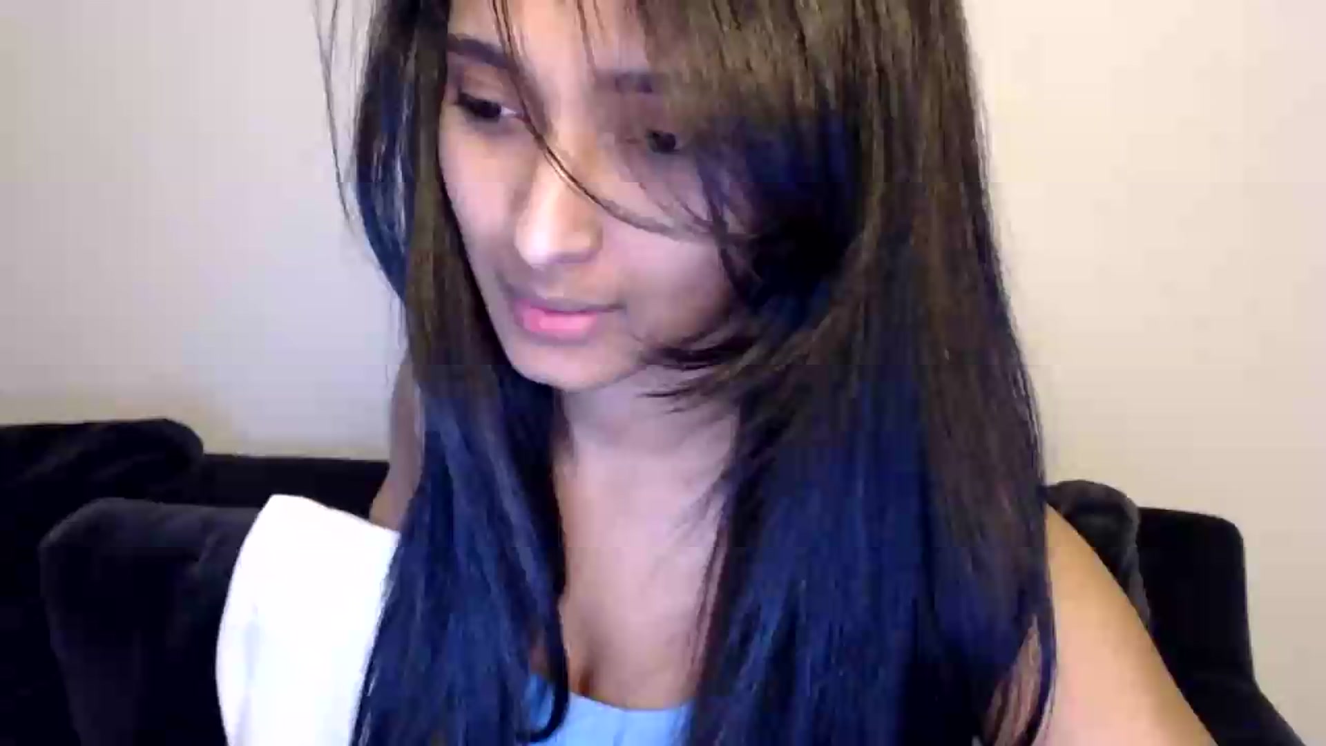 Gallery image thumbnail from kitten___'s myfreecams stream on, 08/12/2026, 06:47 image 1 of 20