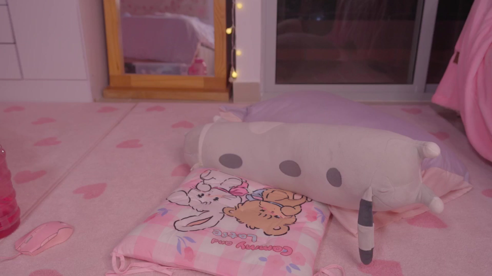 Gallery image thumbnail from kittennmoon's myfreecams stream on, 03/10/2025, 03:32 image 14 of 20