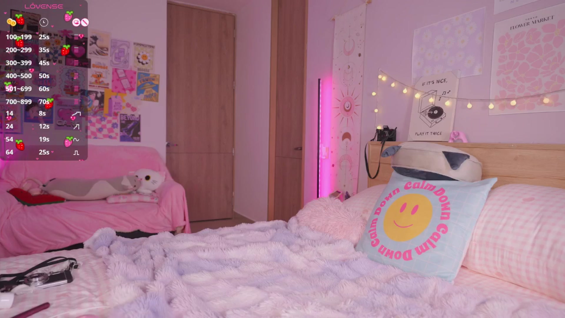 Gallery image thumbnail from kittennmoon's myfreecams stream on, 04/28/2025, 24:24 image 11 of 20
