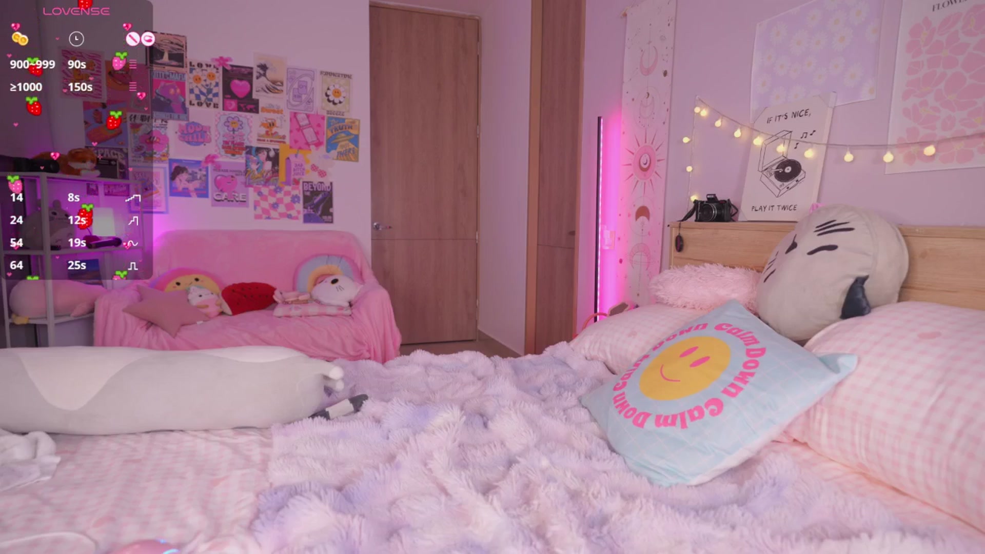 Gallery image thumbnail from kittennmoon's myfreecams stream on, 04/30/2025, 03:45 image 13 of 20
