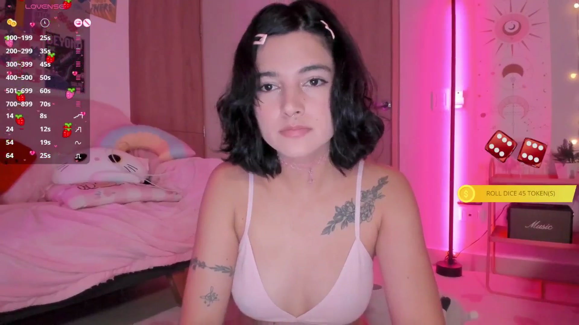 Gallery image thumbnail from kittennmoon's myfreecams stream on, 05/06/2025, 24:42 image 3 of 20