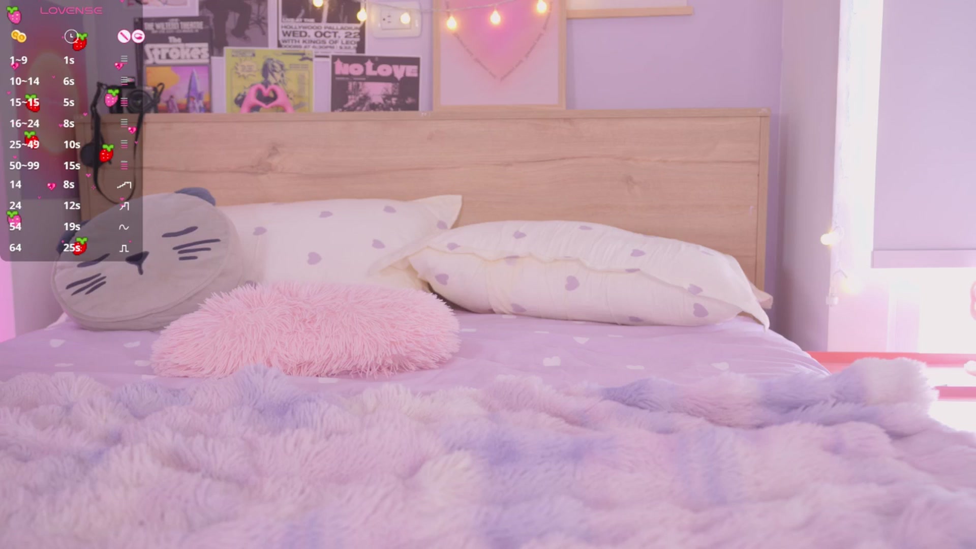 Gallery image thumbnail from kittennmoon's myfreecams stream on, 08/10/2025, 22:51 image 7 of 20