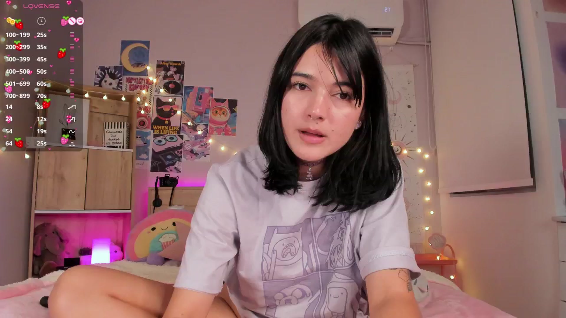 Gallery image thumbnail from kittennmoon's myfreecams stream on, 09/08/2025, 02:00 image 2 of 20