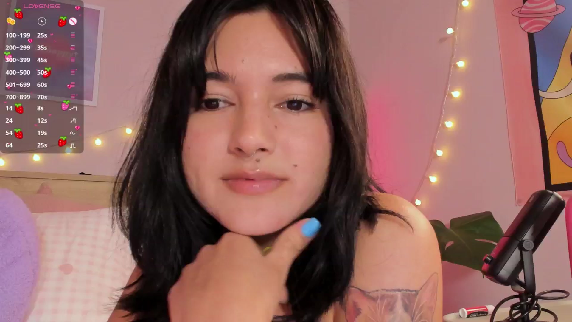 Gallery image thumbnail from kittennmoon's myfreecams stream on, 10/03/2025, 23:09 image 15 of 20