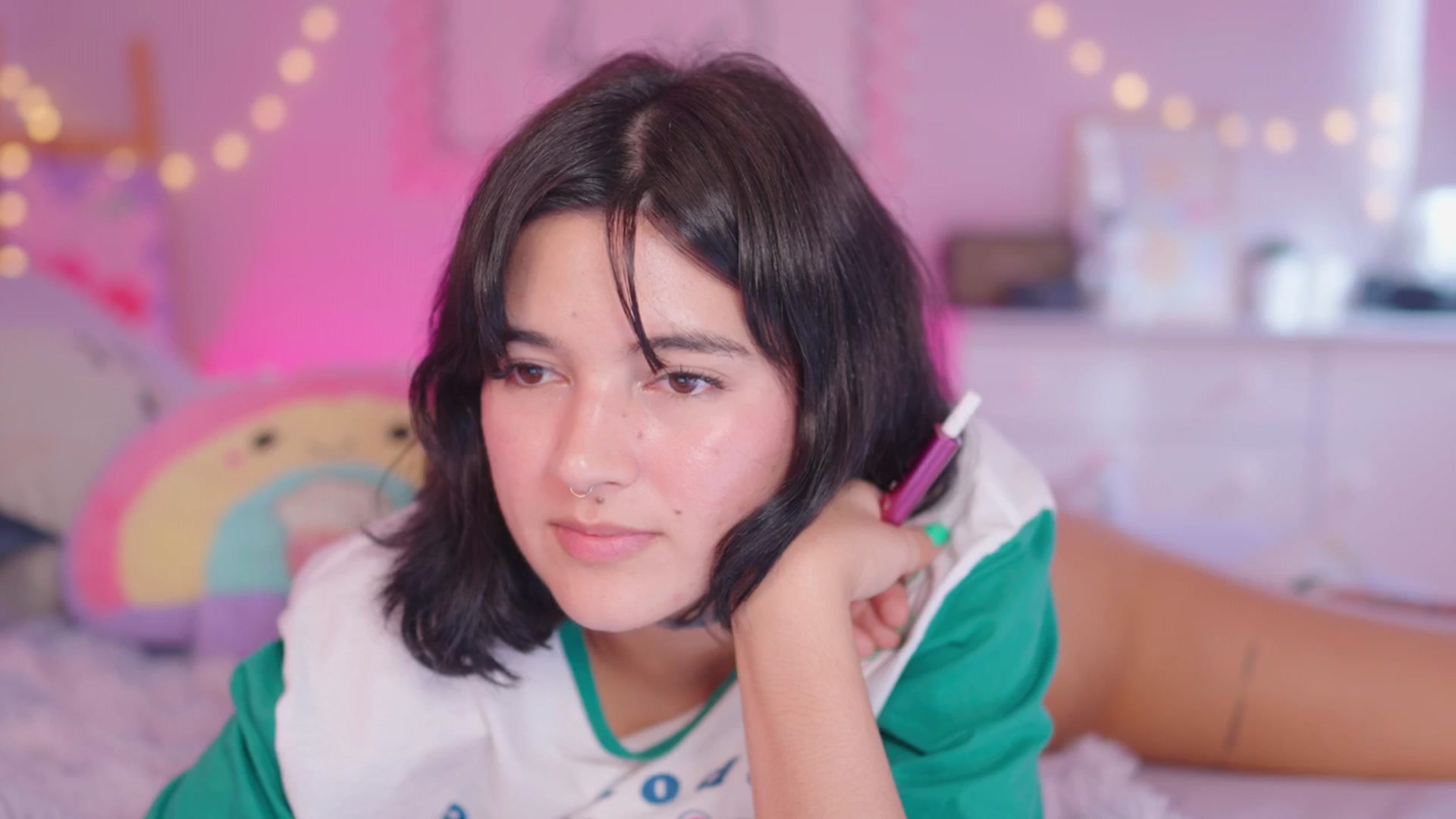 Gallery image thumbnail from kittennmoon's myfreecams stream on, 11/23/2025, 19:09 image 12 of 20