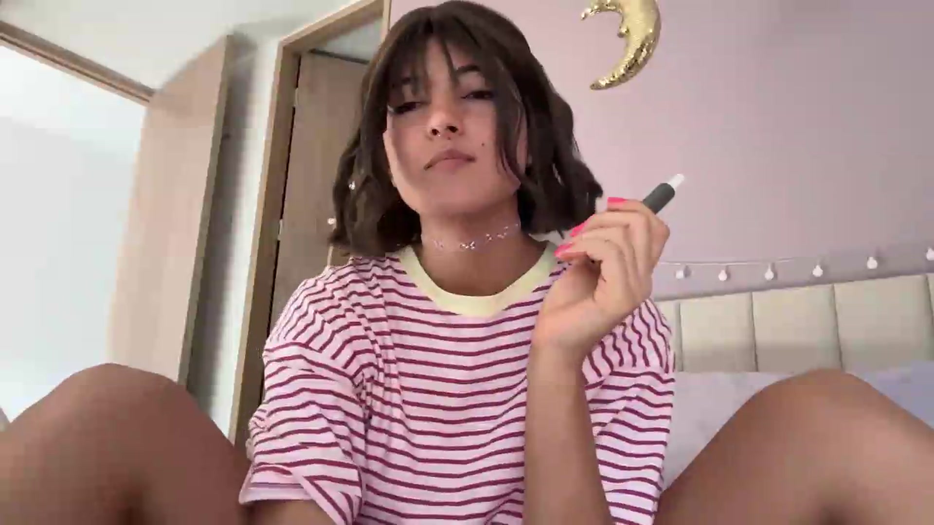 Gallery image thumbnail from kittennmoon's myfreecams stream on, 05/17/2026, 21:30 image 20 of 20