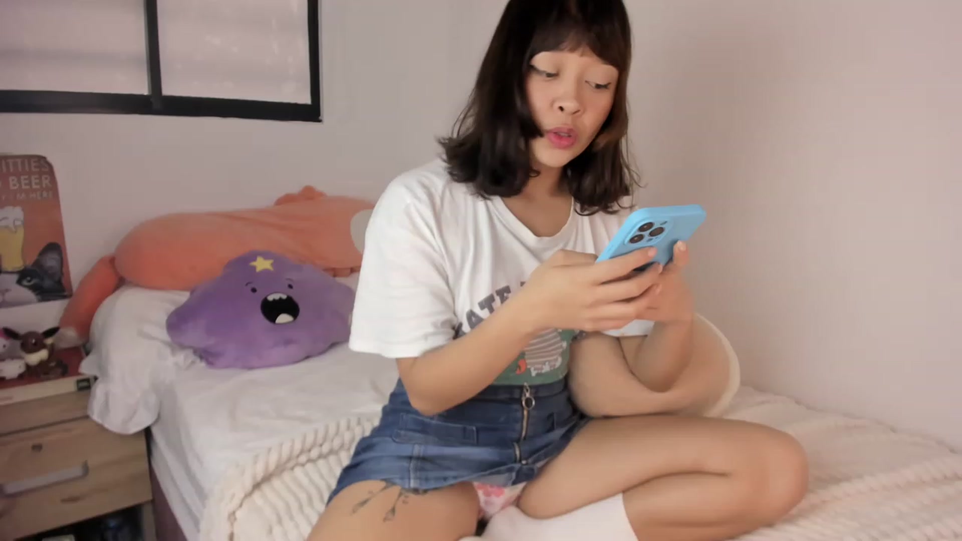 Gallery image thumbnail from kittieEVIL's myfreecams stream on, 11/18/2022, 22:23 image 3 of 20