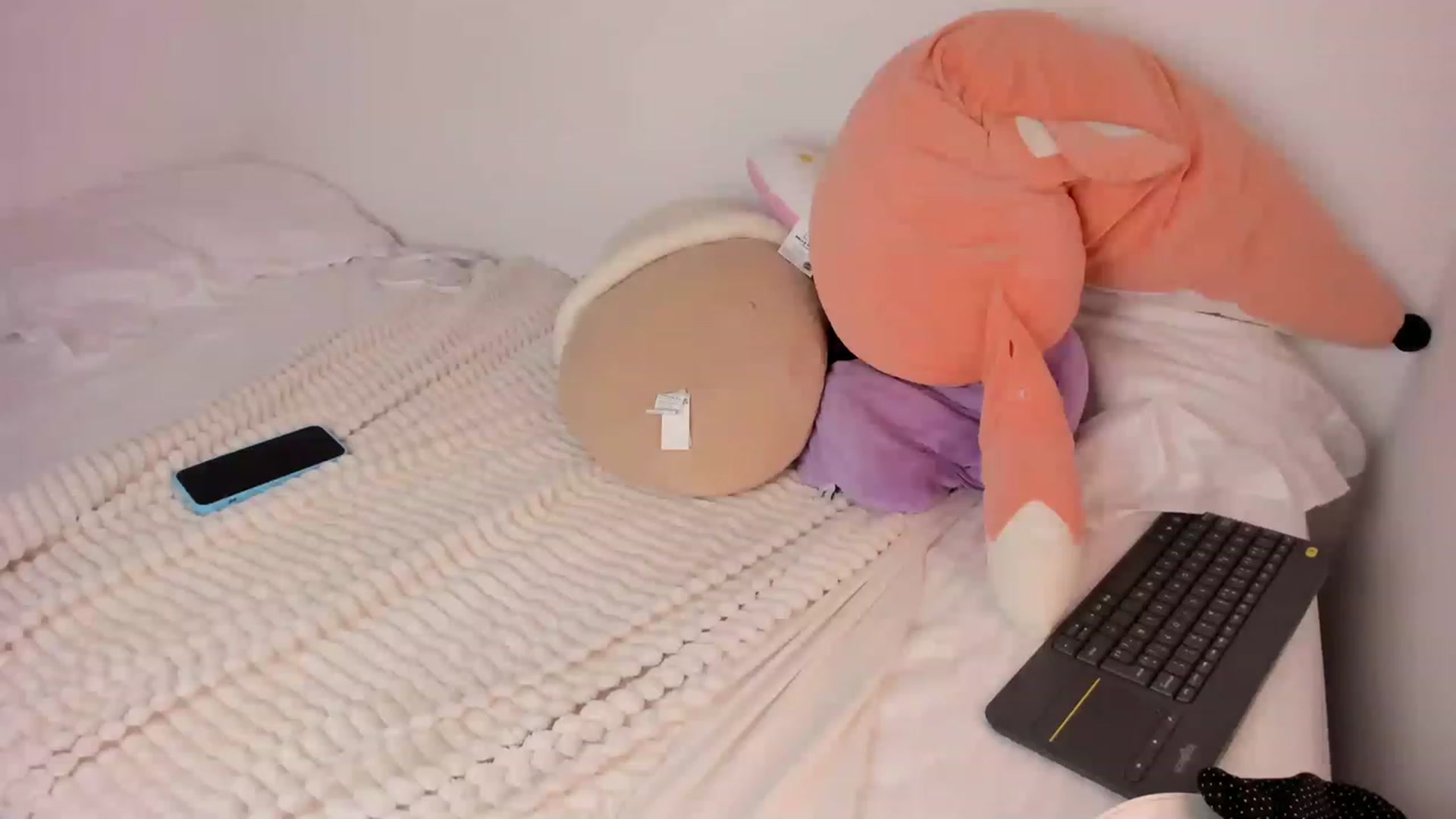 Gallery image thumbnail from kittieEVIL's myfreecams stream on, 11/19/2022, 23:34 image 9 of 20