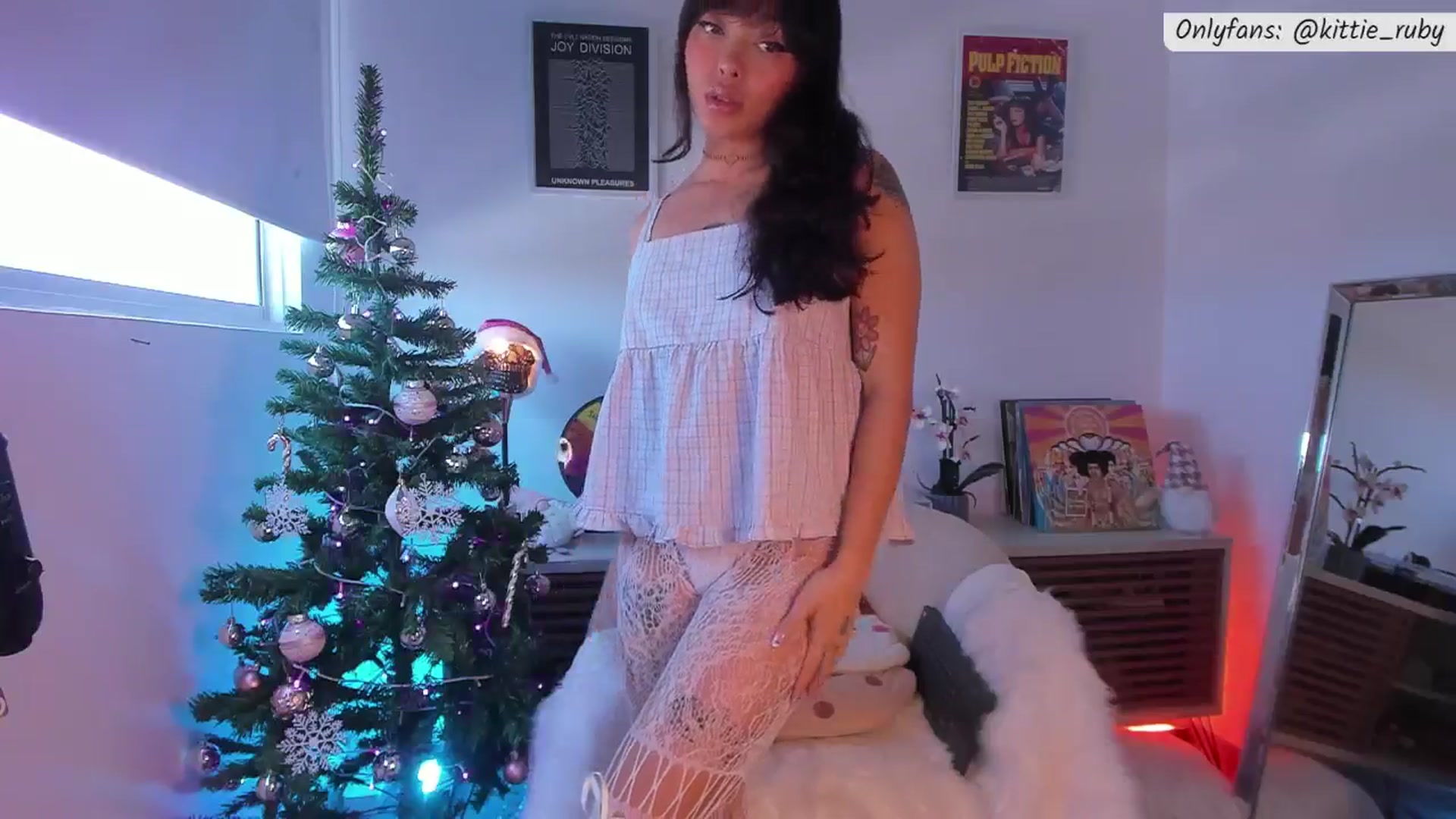 Gallery image thumbnail from kittieEVIL's myfreecams stream on, 12/17/2025, 17:18 image 13 of 20