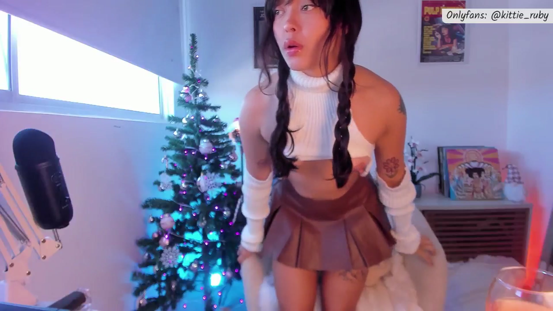 Gallery image thumbnail from kittieEVIL's myfreecams stream on, 12/23/2025, 17:35 image 20 of 20