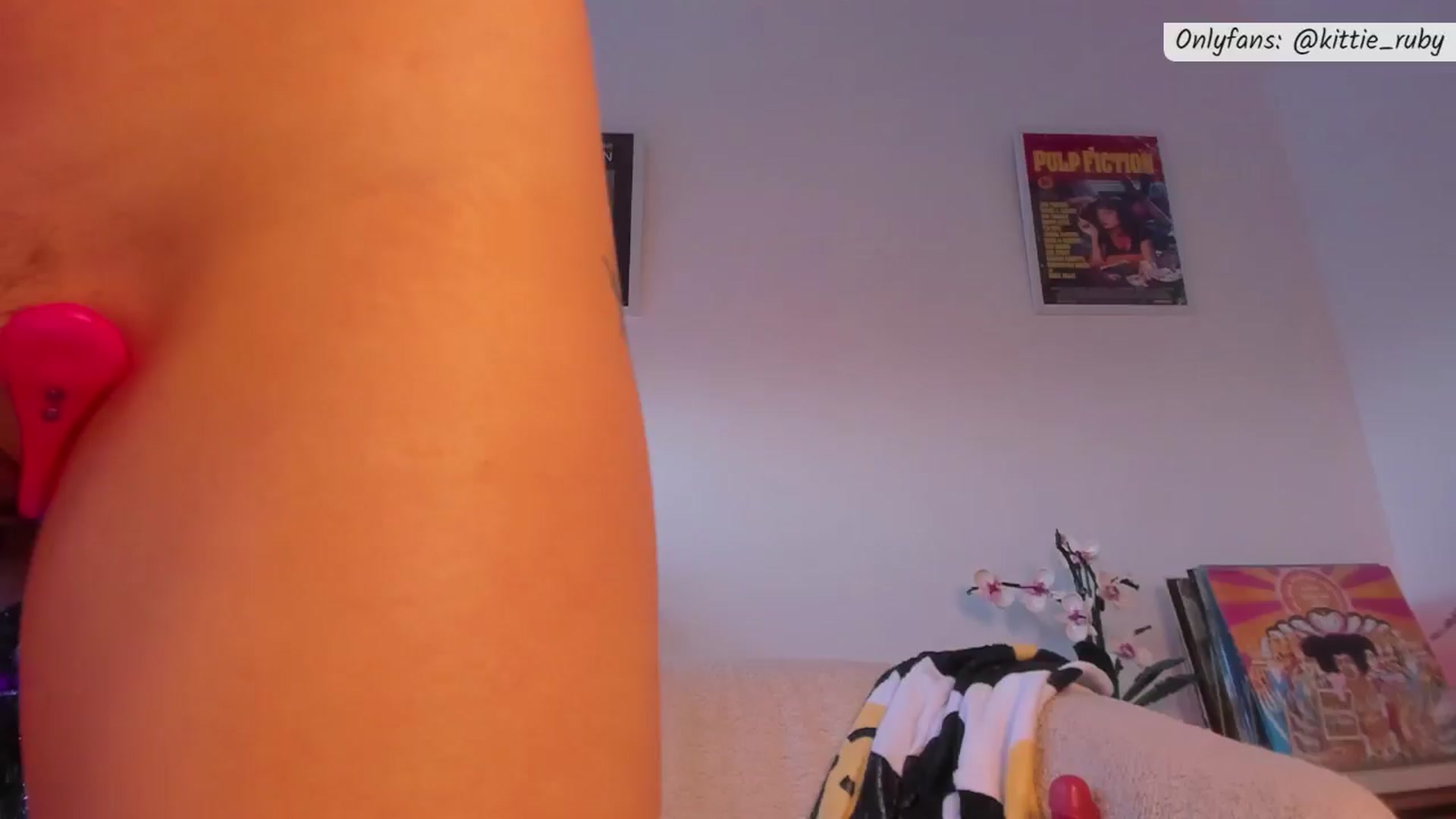Gallery image thumbnail from kittieEVIL's myfreecams stream on, 12/26/2025, 22:22 image 18 of 20