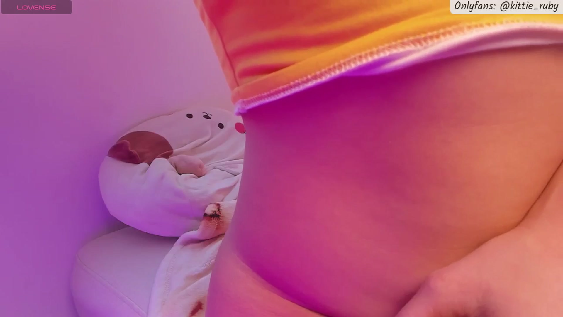 Gallery image thumbnail from kittieEVIL's myfreecams stream on, 01/20/2026, 22:30 image 9 of 20