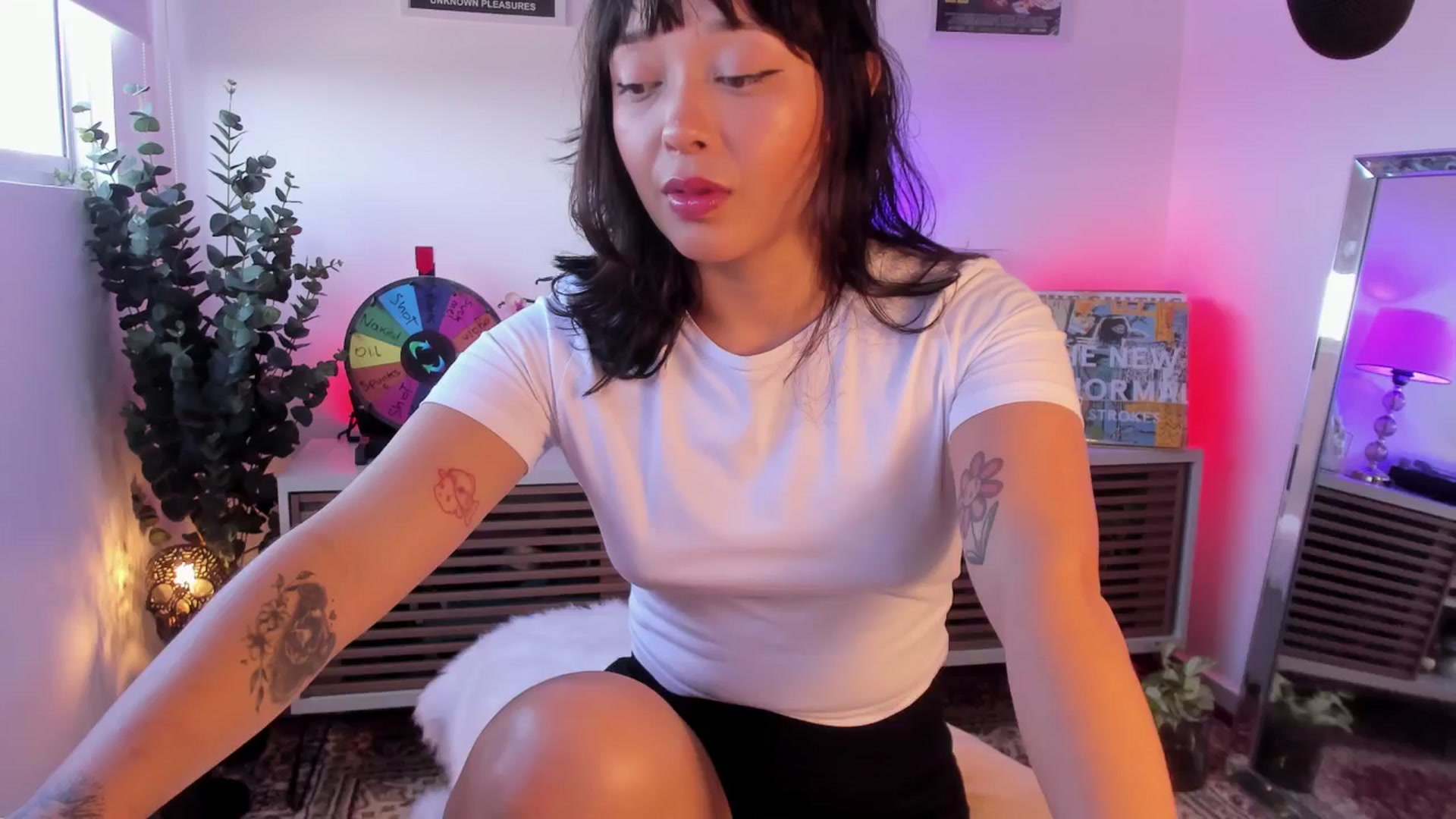 Gallery image thumbnail from kittieEVIL's myfreecams stream on, 02/18/2026, 22:26 image 2 of 20