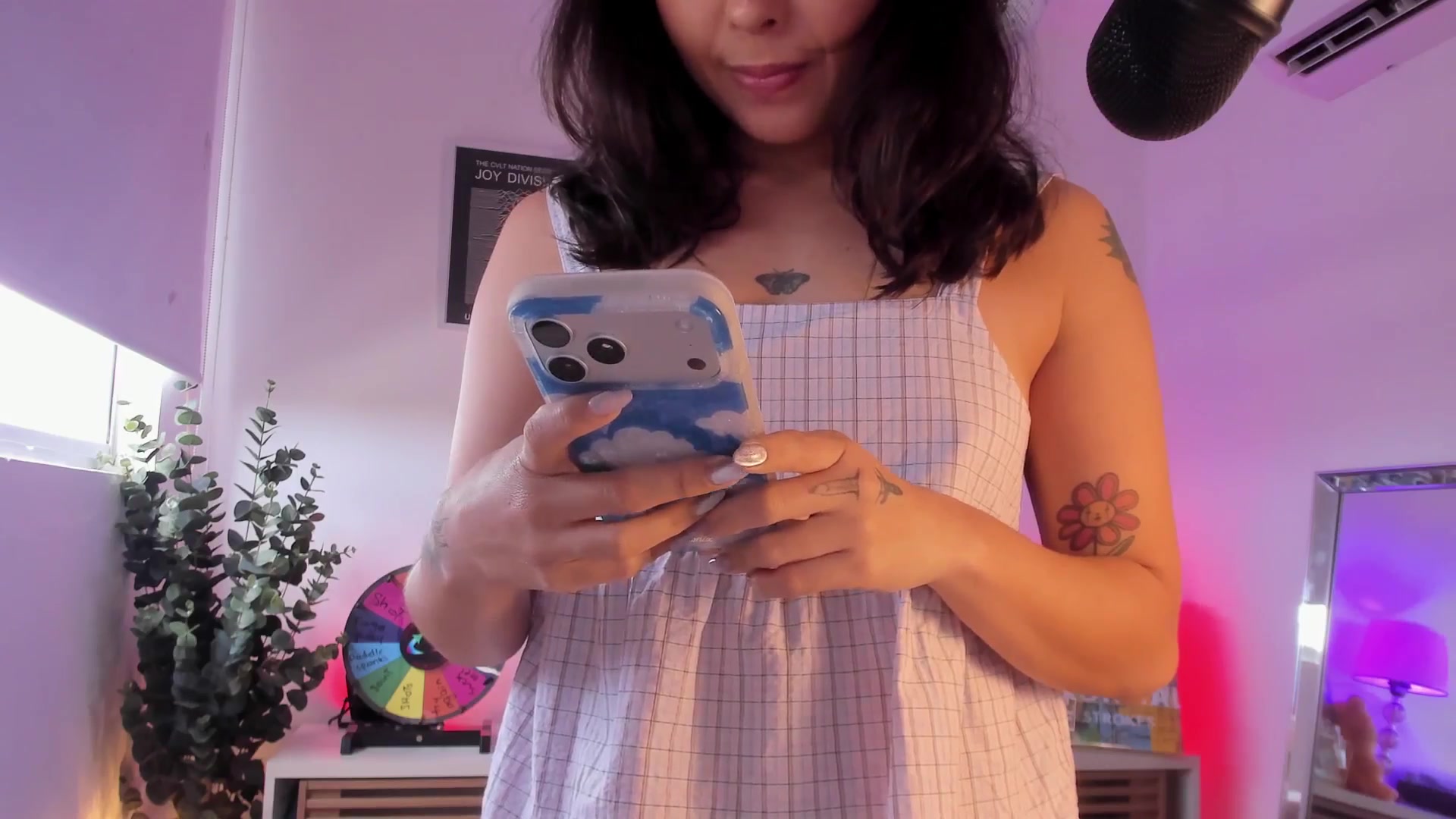 Gallery image thumbnail from kittieEVIL's myfreecams stream on, 02/23/2026, 19:18 image 7 of 20
